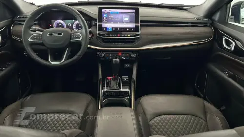 COMMANDER 1.3 T270 TURBO FLEX OVERLAND AT6