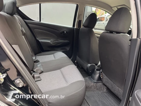 VERSA 1.0 12V FlexStart 4p Mec.