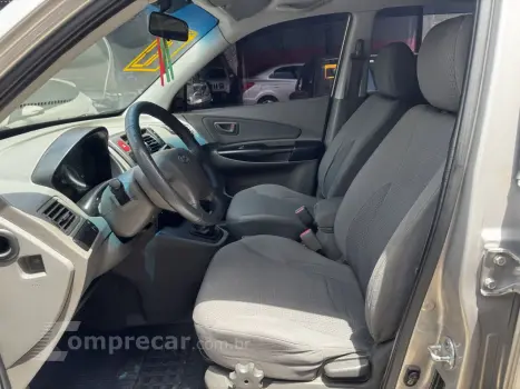 Tucson 2.0 16V 4P GL