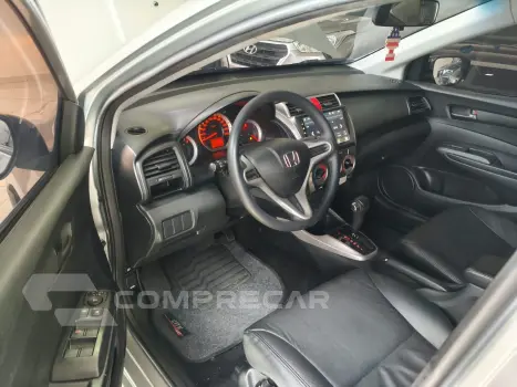 CITY 1.5 DX Sedan 16V