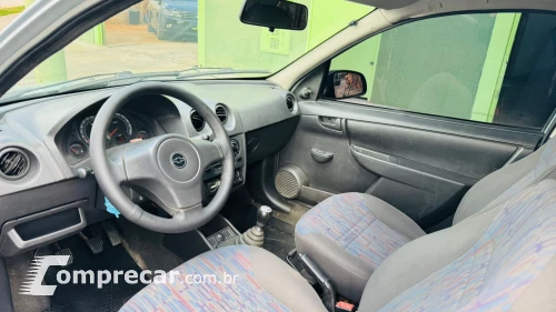 CELTA 1.0 MPFI Life 8V