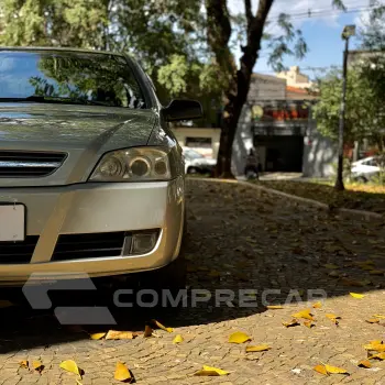 ASTRA 2.0 MPFI Elite Sedan 8V