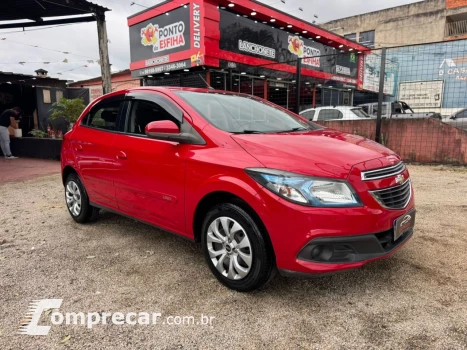 Onix Hatch 1.4 4P FLEX LT AUTOMÁTICO