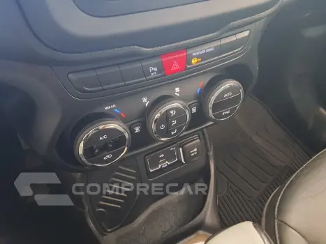 RENEGADE 1.8 16V FLEX LONGITUDE 4P AUTOMATICO