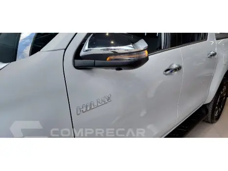 HILUX 2.8 D-4D TURBO DIESEL CD SRX 4X4 AUTOMÁTICO