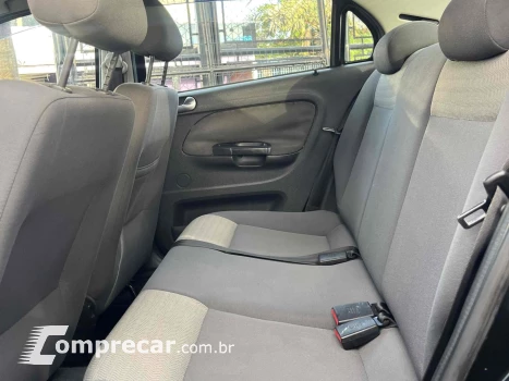VOYAGE 1.0 MI 8V FLEX 4P MANUAL