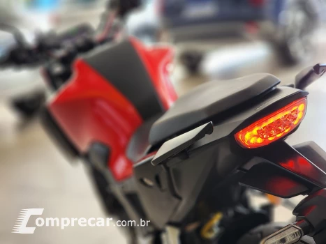 CB CB 300F Twister Flex