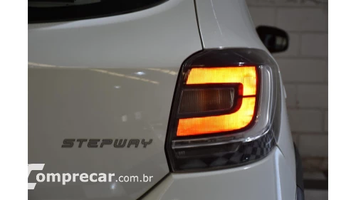 SANDERO - 1.6 STEPWAY 8V 4P AUTOMATIZADO