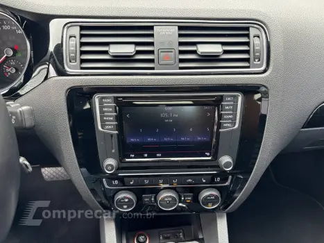 JETTA Highline 2.0 TSI 16V 4p Tiptronic