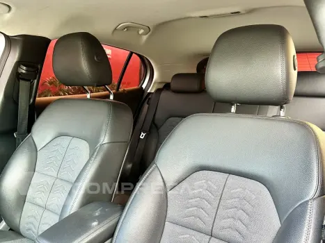 GLA 200 1.6 CGI FLEX STYLE 7G-DCT