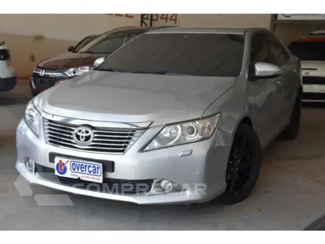 Toyota CAMRY - 3.5 XLE V6 24V 4P AUTOMÁTICO 4 portas