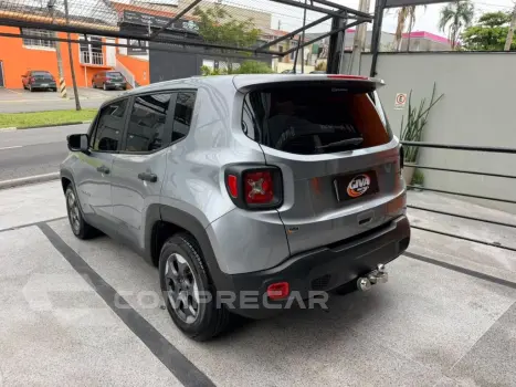 Renegade 1.8 4x2 Flex 16V Aut.