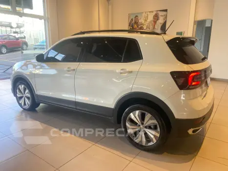 T-Cross 1.0 4P 200 TSI FLEX COMFORTLINE AUTOMÁTICO