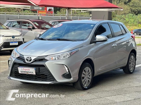 Toyota YARIS 1.5 16V FLEX XL MULTIDRIVE 4 portas