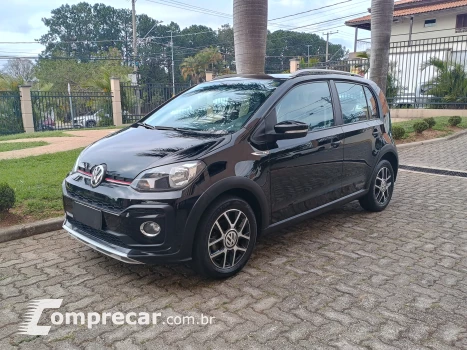 Volkswagen UP 1.0 170 TSI Xtreme 4 portas