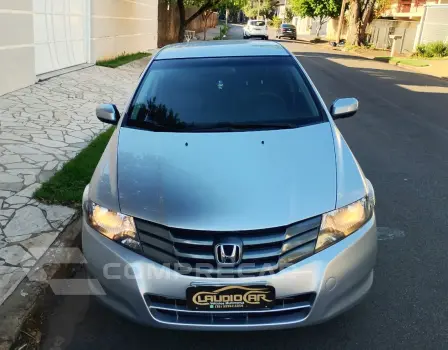 CITY 1.5 LX 16V