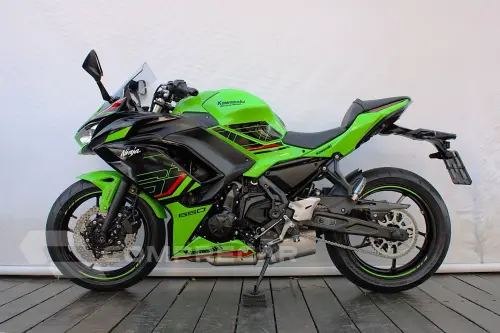KAWASAKI NINJA 650 KRT EDITION