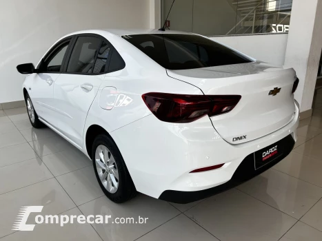 ONIX SEDAN Plus LT 1.0 12V TB Flex Mec.