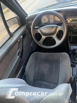MONZA 2.0 EFI GLS 8V