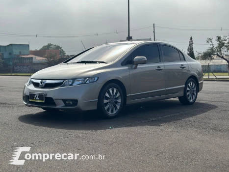 Honda CIVIC 1.8 LXS 16V 4 portas