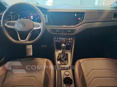 Virtus 1.0 4P 200 TSI FLEX HIGHLINE AUTOMÁTICO