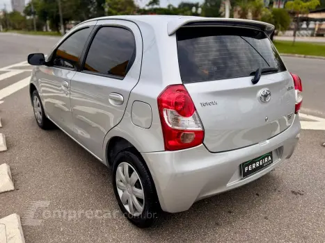 Etios 1.3 Xs 16V Flex 4P Manual