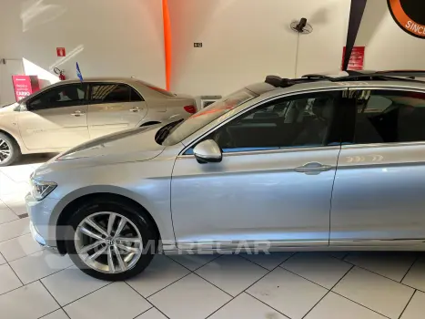 PASSAT 2.0 16V TSI BLUEMOTION HIGHLINE DSG VOLKSWAGEN