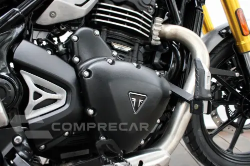 TRIUMPH SCRAMBLER 400 X