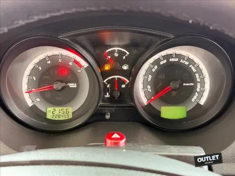 FIESTA 1.6 MPI SEDAN 8V FLEX 4P MANUAL