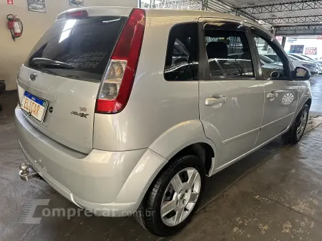 FIESTA 1.6 MPI Hatch 8V