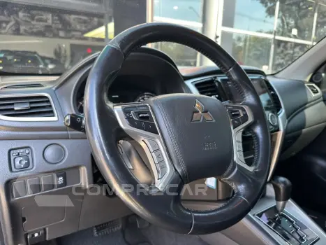 L200 TRITON 2.4 16V Turbo Sport HPE CD 4X4