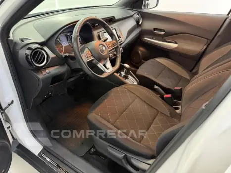 KICKS SV CVT