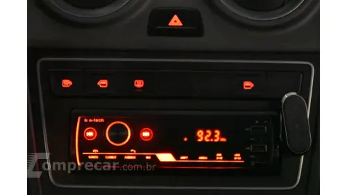 VOYAGE - 1.6 MI HIGHLINE 8V 4P MANUAL