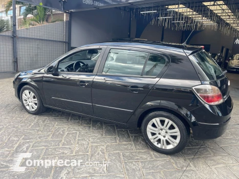VECTRA 2.0 MPFI GT Hatch 8V