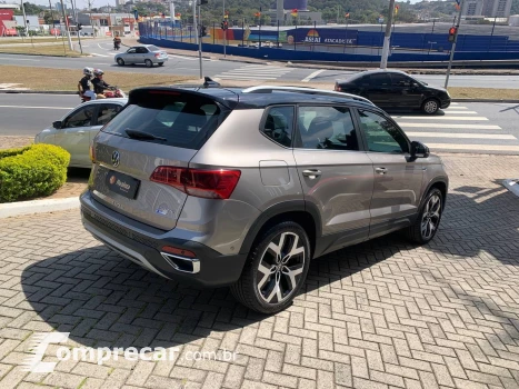 TAOS Highline 1.4 250 TSI Flex Aut.