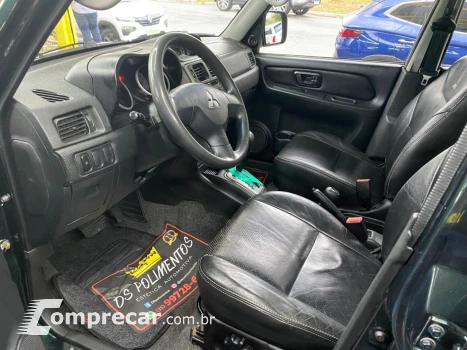 Pajero TR4 2.0 16V 4P 4X4 AUTOMÁTICO