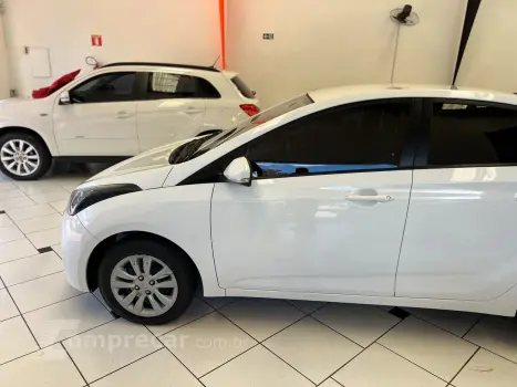 HYUNDAI HB20S 1.6 COMFORT PLUS 16V