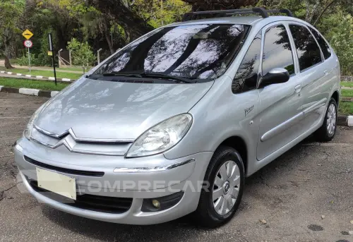 CITROEN XSARA 1.6 I Exclusive 16V 4 portas