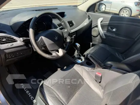 FLUENCE - 2.0 DYNAMIQUE 16V 4P AUTOMÁTICO