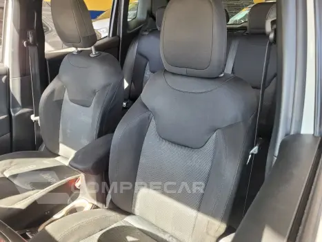 Renegade 1.8 4x2 Flex 16V Aut.