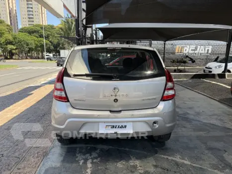 SANDERO - 1.6 PRIVILÉGE 16V 4P AUTOMÁTICO