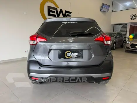 KICKS SV 1.6 16V FlexStar 5p Aut.
