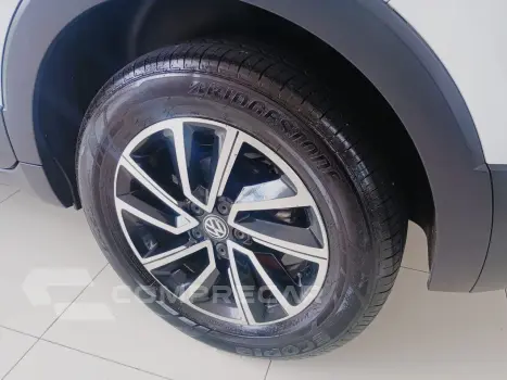 T-Cross 1.0 4P 200 TSI FLEX SENSE AUTOMÁTICO