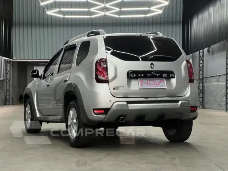 DUSTER - 2.0 DYNAMIQUE 4X2 16V 4P AUTOMÁTICO