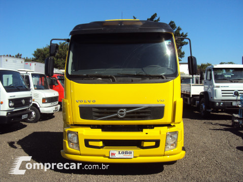 Volvo Volvo Vm 220 EURO 5 2 portas