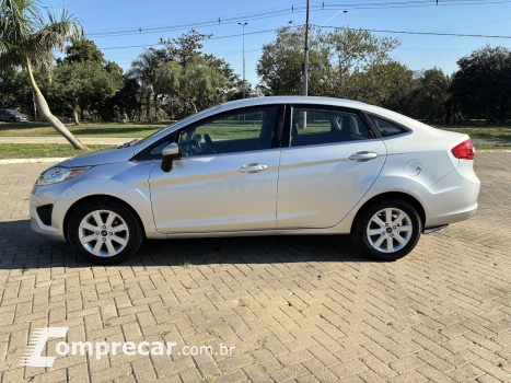 FIESTA 1.6 SE Sedan 16V