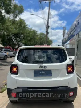 Renegade 1.8 4x2 Flex 16V Aut.