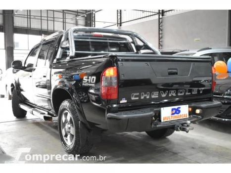 S10 - 2.4 MPFI EXECUTIVE 4X2 CD 8V 4P MANUAL