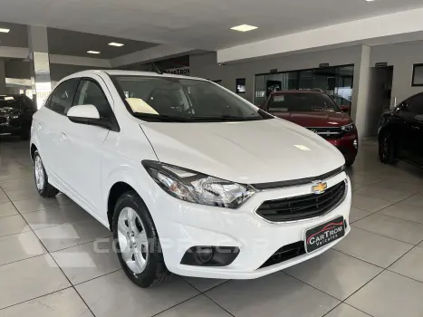 CHEVROLET ONIX 1.4 MT LT 4 portas
