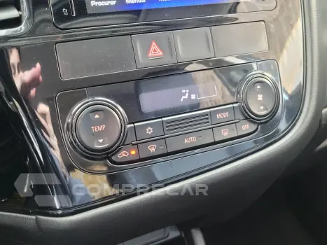 OUTLANDER 2.0 16V 160cv Aut.